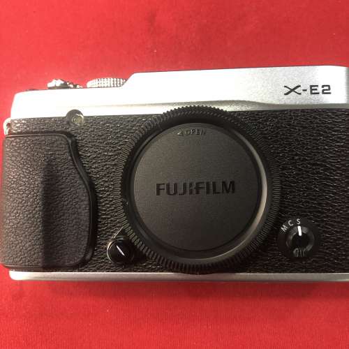 超平 新淨靚仔 Fujifilm X-E2 XE2 Silver