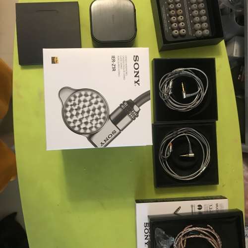Sony IER-Z1R  headphone +MUC-M12SB1 Cable