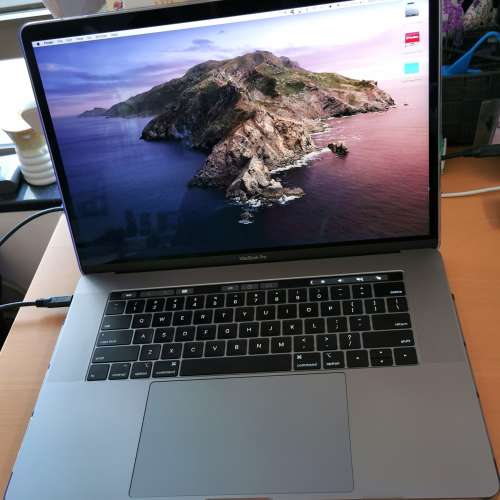 MacBook Pro 2018 (15 inch, Space Gray)