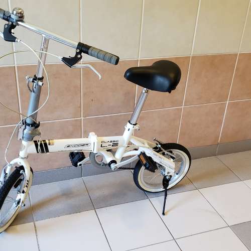 韩国品牌14吋接叠单车(九成新)