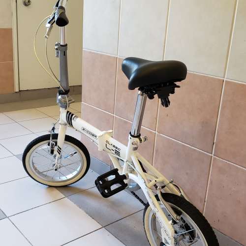 韩国品牌14吋接叠单车(九成新)