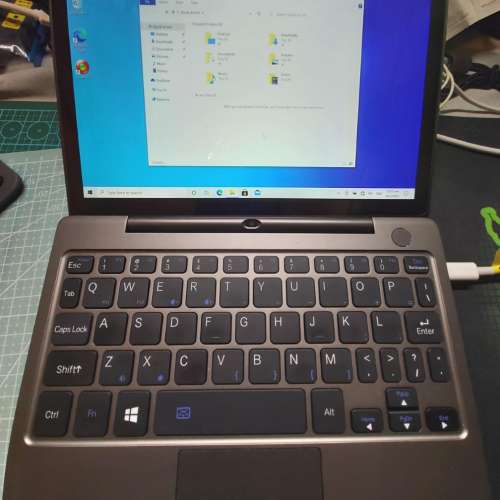 GPD Pocket 2 Max / 16GB / 512GB mini notebook (not macbook thinkpad)