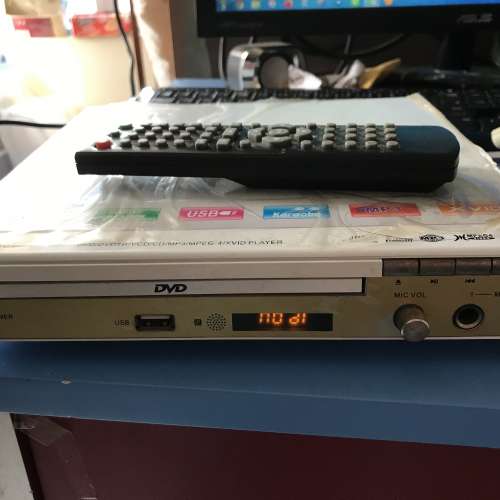 SUPER DVD PLAYER  ( DIVX-101 )