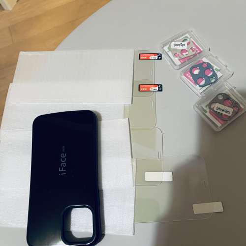 iphone 12 pro iface case + 4片藍光mon貼 + 3個cam 貼