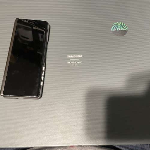 Samsung Galaxy Z Fold 2 THOM BROWNE Full Set 連卡佛單 有保養