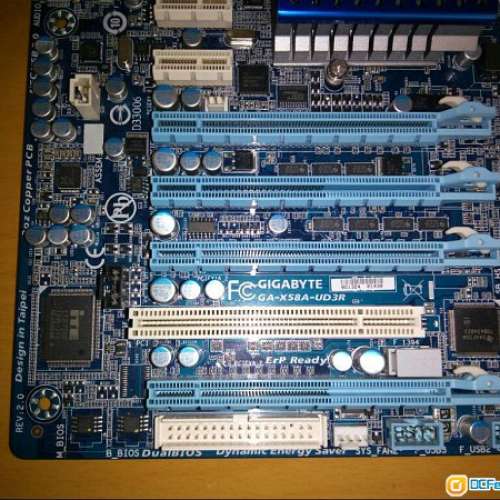 技嘉 GA-X58A-UD3R底板 連Corsair 12GB RAM