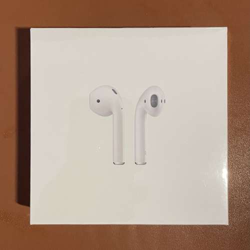 全新未開封 Apple AirPods 2 配備無線充電盒