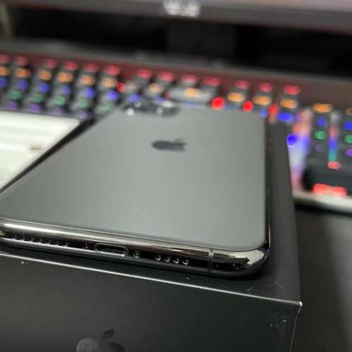 99.9%NEW IPhone 11 Pro Max 512GB黑色
