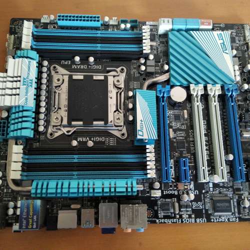 (新淨X79) ASUS P9X79 PRO 主板連背板 (運作正常 已更新最新BIOS 4701)