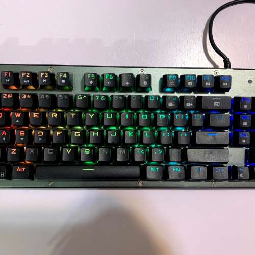 全RGB 87鍵青軸機械鍵盤