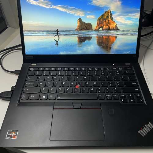 ThinkPad X13 (AMD)