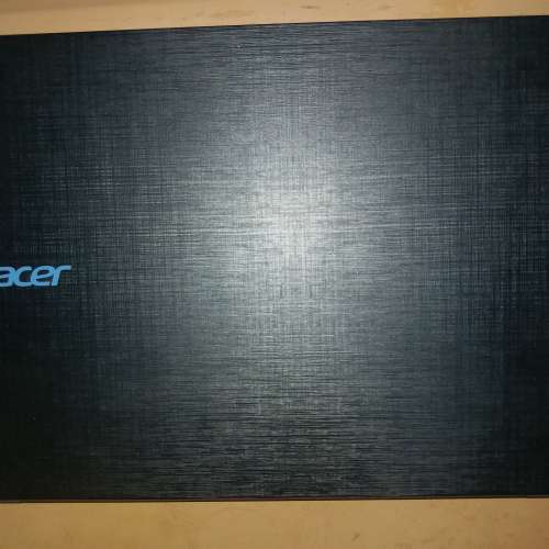 Acer E5-474G-54WR (14”, i5-6200U, 940M, 4GB RAM, 1TB HDD)