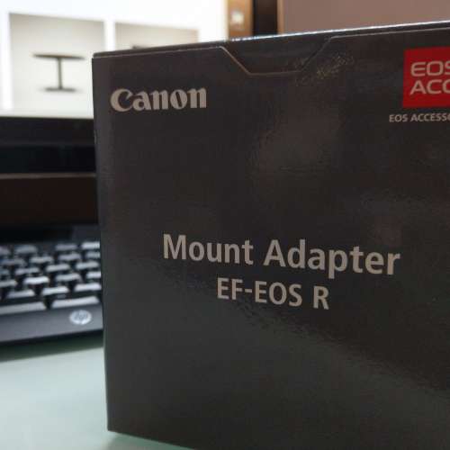 全新未開盒 EF-EOS R 鏡頭轉接器