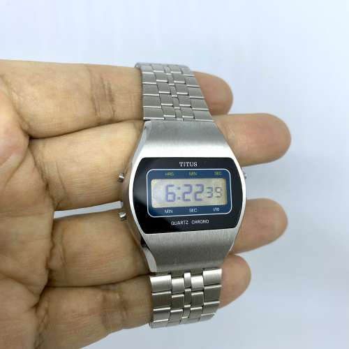 經典懷舊 TITUS Quartz Chrono, 1970年代LCD液晶石英手錶
