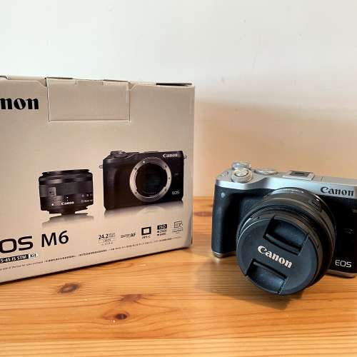 Canon EOS M6 w/ EF-M 15-45mm kit 行貨