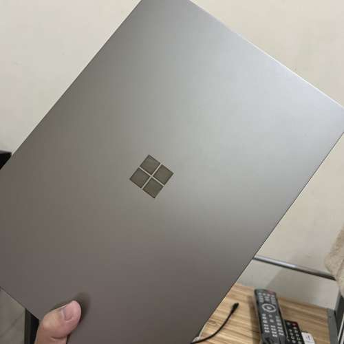 Surface laptop 1 （i7-7660u 16g 512g/ 2k touch screen）