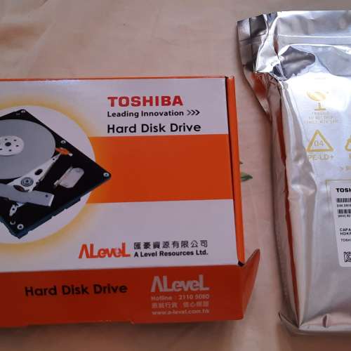 TOSHIBA 4TB Desktop HDD DT02ABA400(全新未開封)