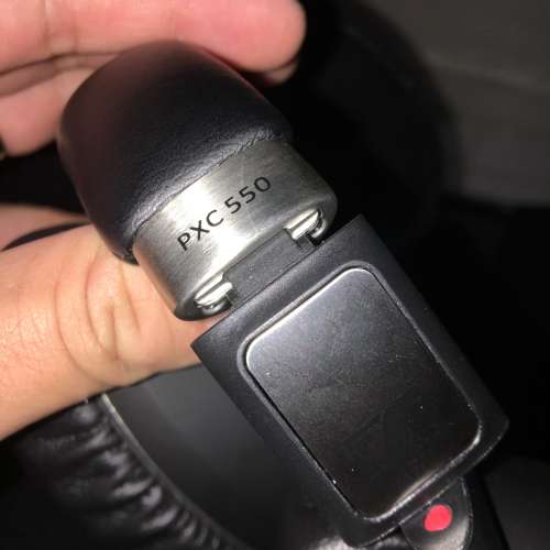 99%new . sennheiser pxc 550