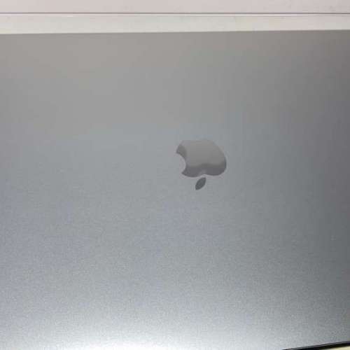 15" i7 Macbook pro 256GbSSD 16 GB Ram 2016 A1707