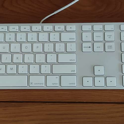 Apple keyboard+mouse