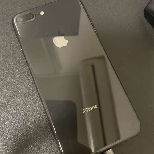 iPhone 8 Plus 256GB 太空灰