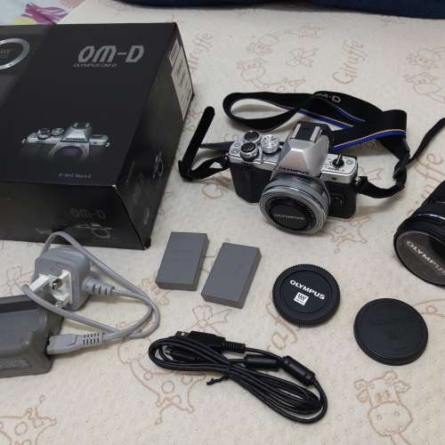 奧林巴斯Olympus E-M10 Mark II 可換鏡頭數碼相機 全套有盒