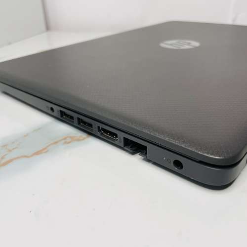 長保養HP 240 G7 | 14&rdquo; FHD | i5-1035G1 | 8GB RAM+256GB SSD | 連hp充電器 Offic...
