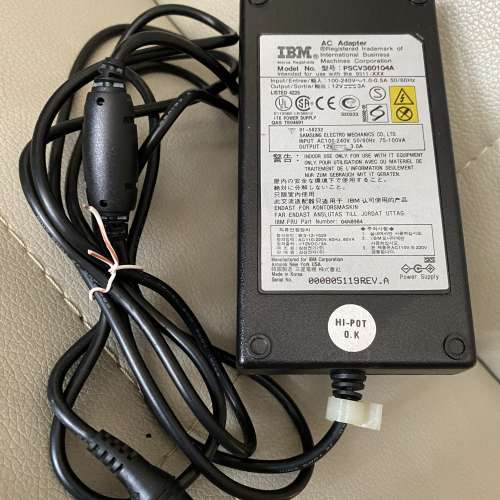 IBM AC Adapter output 12V 3A (made in Korea)