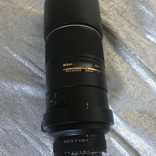 Nikon 300mm