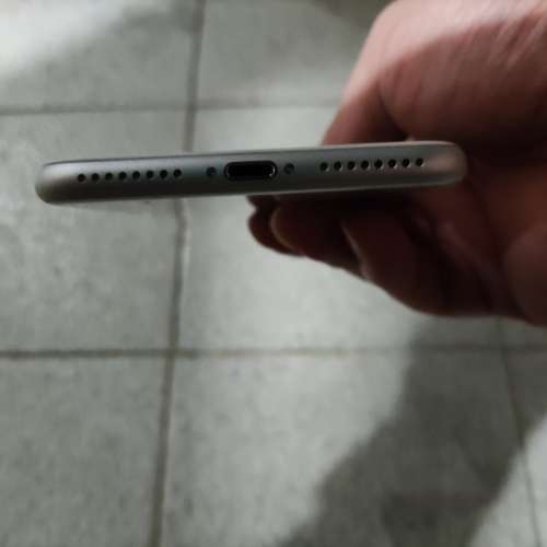 99%新iPhone 8 Plus 256GB 銀色