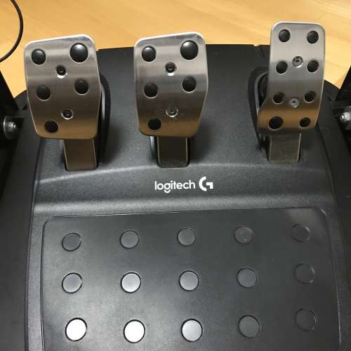 Logitech G29+shifter (without wheel stand)