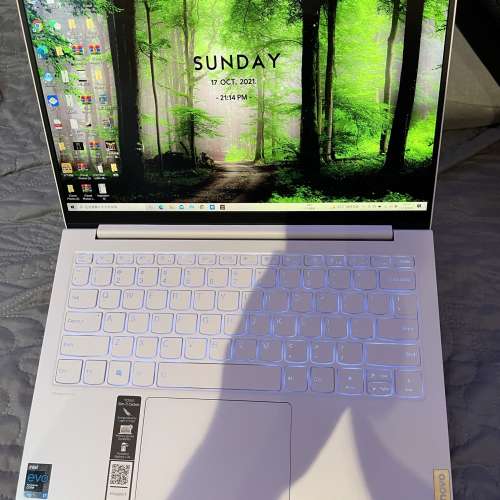 聯想 i7 16G RAM 1TB nvme 機只重960g 3個type-C 超咋邊  3年保養 有單有盒全套