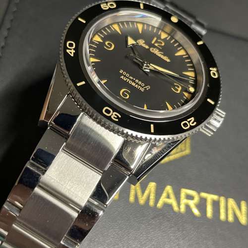 San Martin - 36912 三文治面潛水腕錶