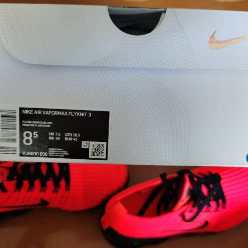 100% 全新Nike. Vapormax Flyknit 3 瑩光橙色 特別版