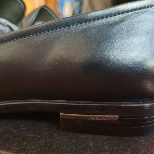 100%全新 Prada 皮鞋 襯Suit一流  (有齊盒有單有絨毛袋)