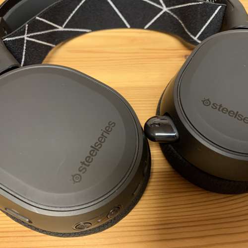 Steelseries arctis 9 gaming headsets 電競耳筒