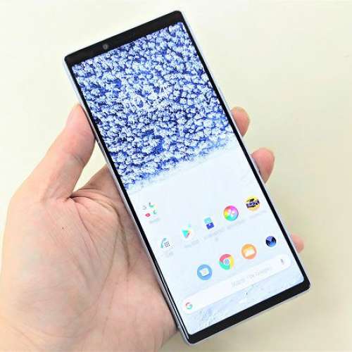 Xperia 1 6 + 64GB sov40 (white) 90% new