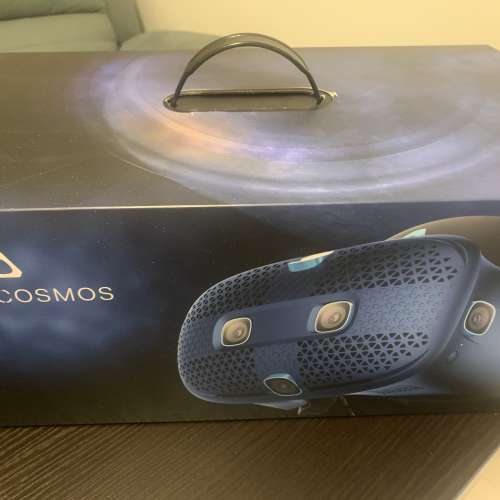 HTC VIVE COSMOS VR