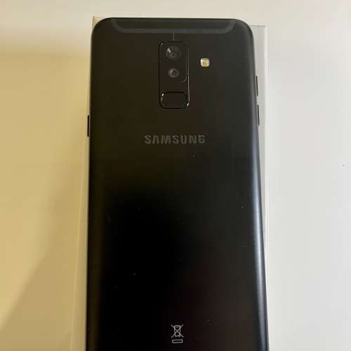 Samsung Galaxy A6 Plus 4+64 行貨，全套有盒，功能100%全正常， *議價勿擾*