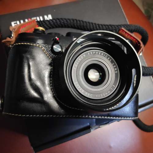 Fujifilm x100s black version