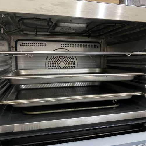 90% New RASONIC 樂信牌 RSG-R38W 蒸氣焗爐