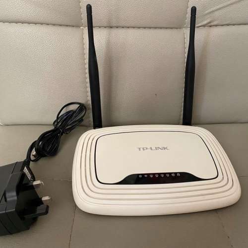 TP-LINK 300Mbps Wireless N Router