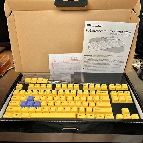 9成新 Filco Majestouch 2 Tenkeyless 機械鍵盤 (黃色版,啡軸）