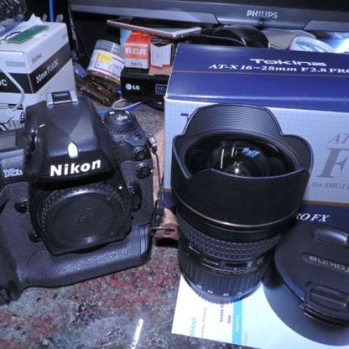 放各逾90%新NIKON D2Xs連TOKINA AT-X 16-28mmFX全程2.8大光圈全幅鏡全套連盒=$4000