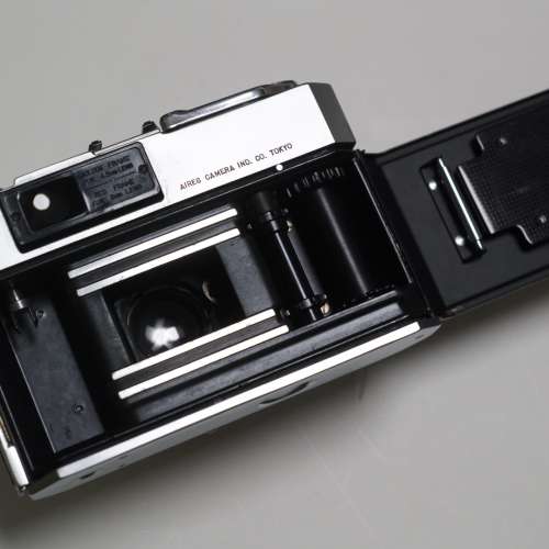 Aires Viscount 4.5cm F2.8