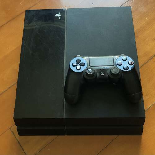 PS4 500GB 連手掣加 七隻 遊戲碟