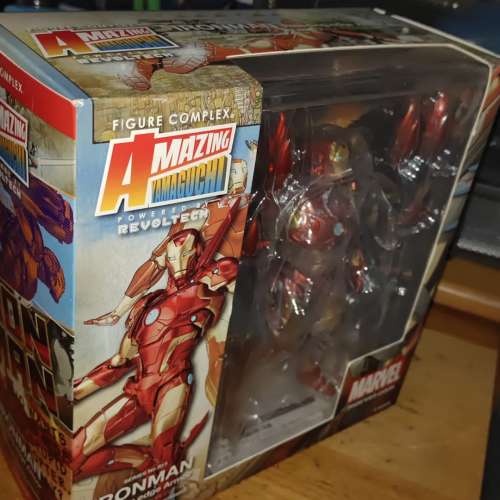 kaiyodo marvel figure  no.013 iron man bleeding edge armor  action figure