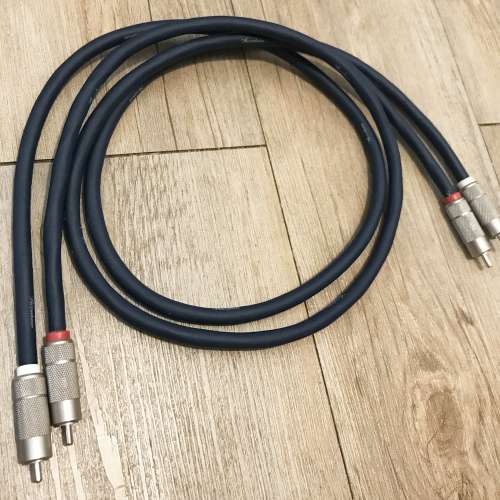 98%新 金嗓子原廠 Accuphase L-10 RCA Interconnect cable 1M 信號線