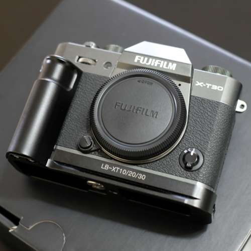 Fujifilm xt30 xt-30 x-t30 碳黑
