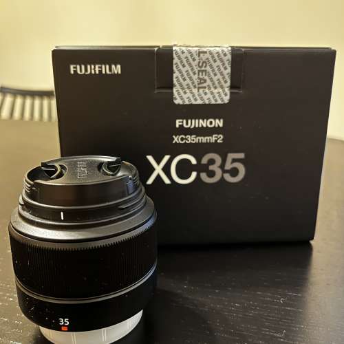 Fujifilm FUJINON XC35mmF2 (16 18 23 56 90)